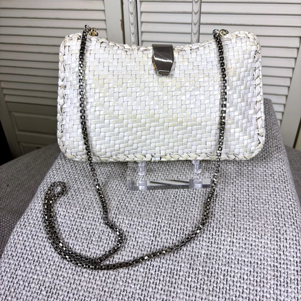 Vintage 60s Chic White Woven Vinyl Clutch Bag Box Chain Strap Made in Hong Kong